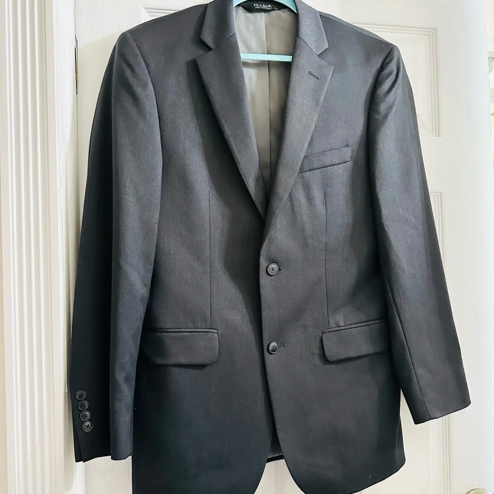 Jos A Bank Tailored Fit Travelers 100% Wool Dark Grey Blazer Sport Jacket 38L